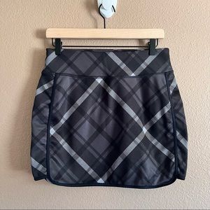 Athleta Plaid Tech Stretch Wander Skirt Size Small